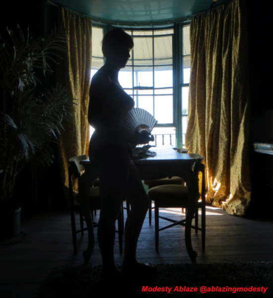 Modesty Ablaze Backlit with Fan