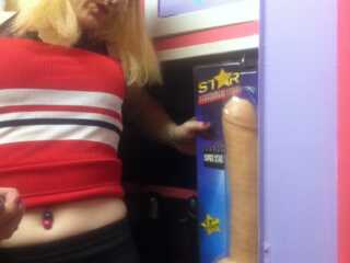 10A1EA9D-7D33-4225-8E3C-49747C22BF0D